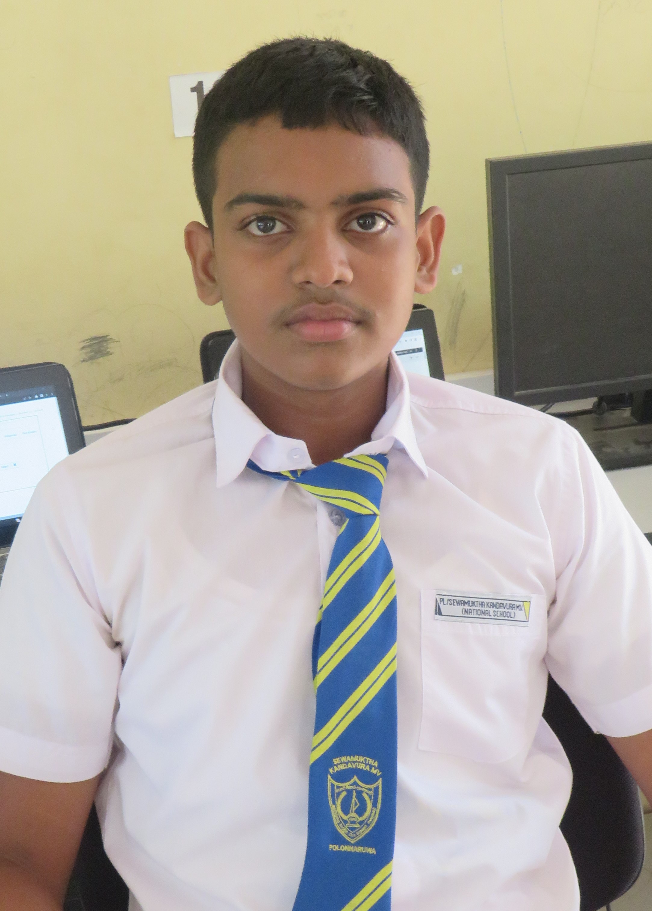 රන්දුල් විරාජිත